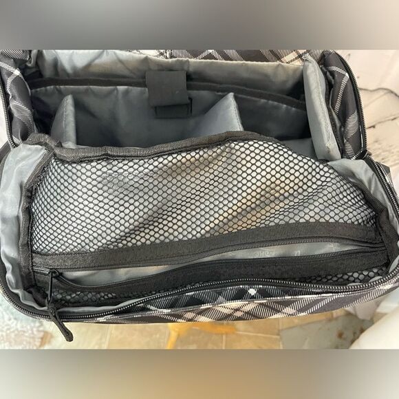 THIRTY-ONE Backpack Sling Style Camera & Laptop Bag Plaid - Picture 7 of 8